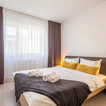 Apartman Mohost Kasper 3 - Luxe Retreat With Mountain Views Brassó