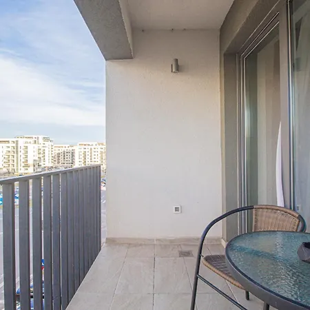Apartman Mohost Kasper 3 - Luxe Retreat With Mountain Views *