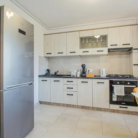 Mohost Kasper 3 - Luxe Retreat With Mountain Views Apartman